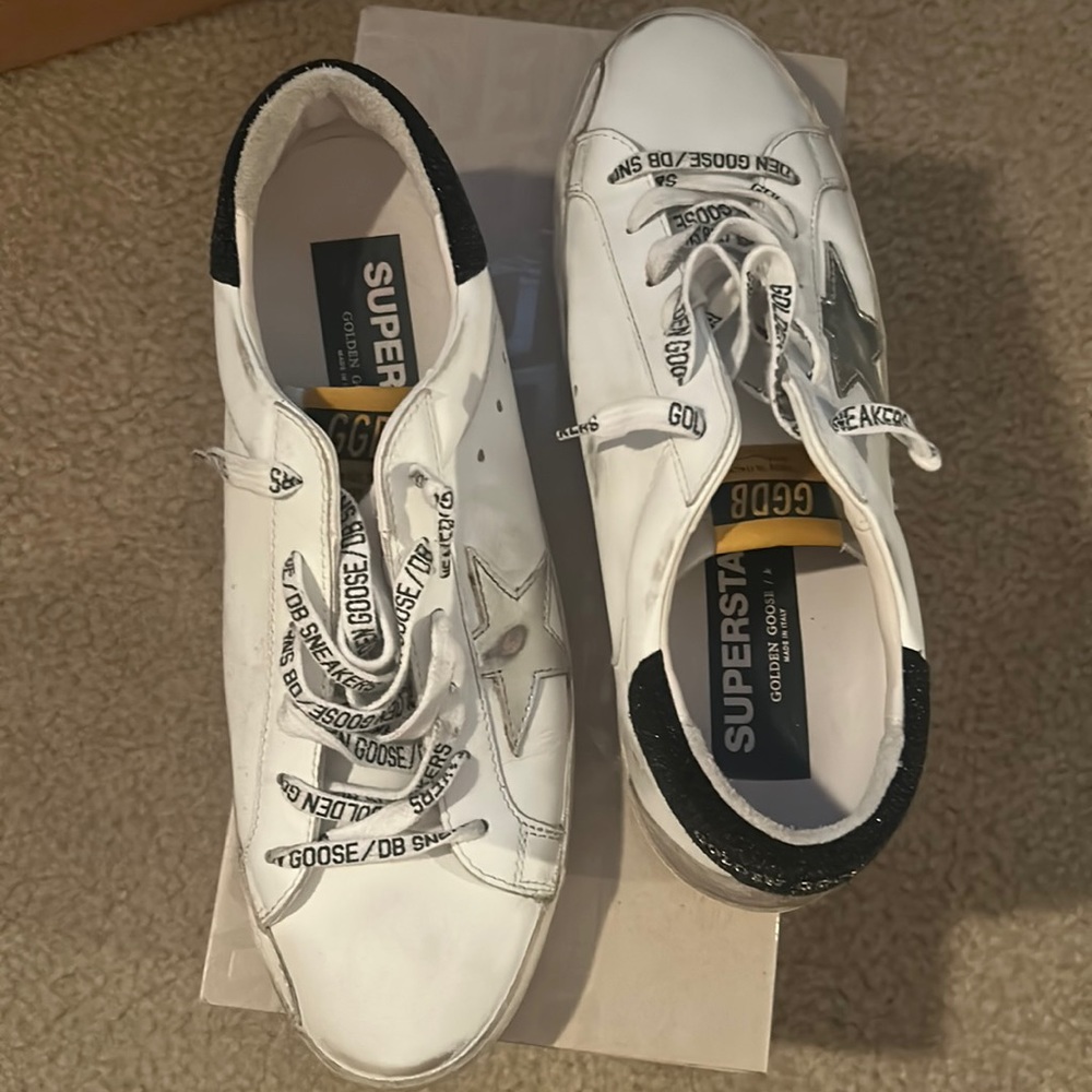 Golden Goose Super Star Sneakers Size 11 / 41